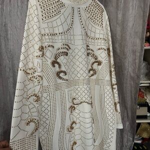 White Dress with Gold Design 3XL
Red Dress /Gold 1XL
Black Dress with Gold XL